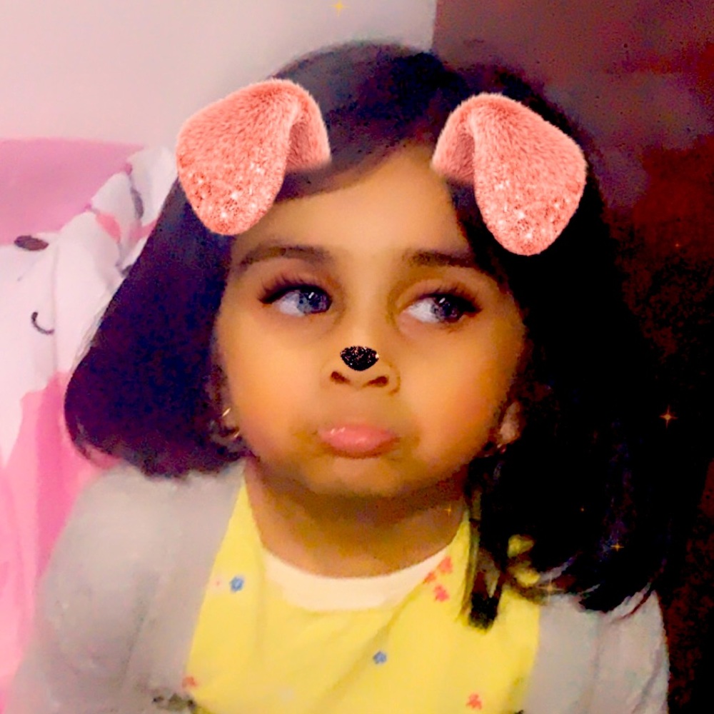 Meet your Posher, Amina